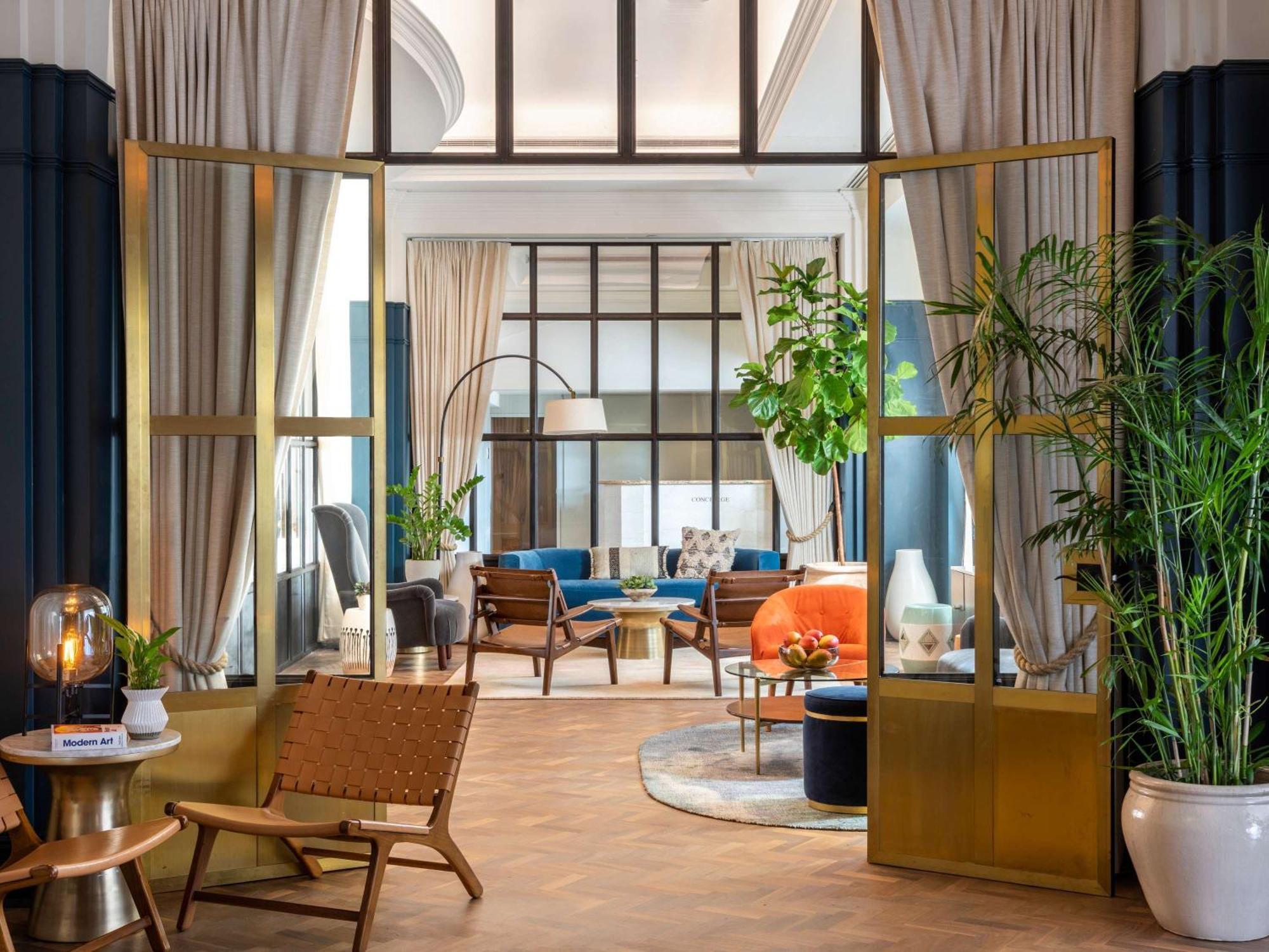 Fairmont Miramar &